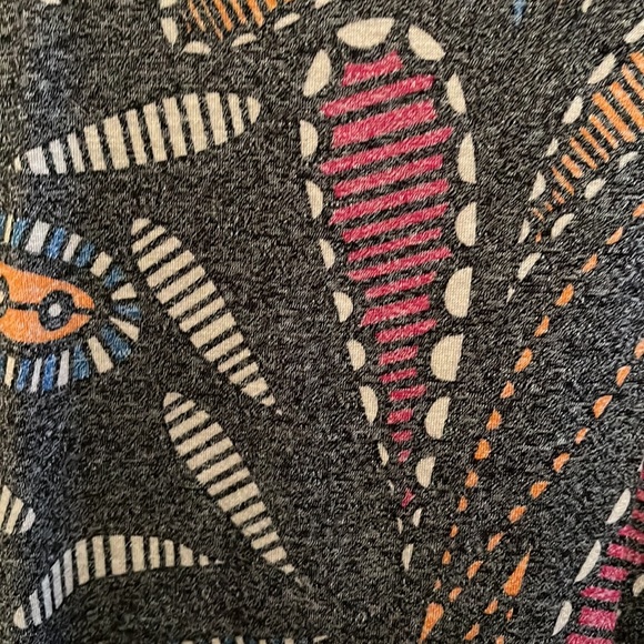LuLaRoe Perfect T size XS - Picture 6 of 8